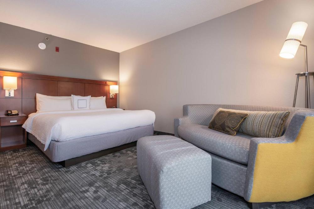 King Suite with Sofa Bed interior